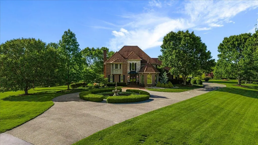 602 Cecil Wyatt Road Corbin KY 40701