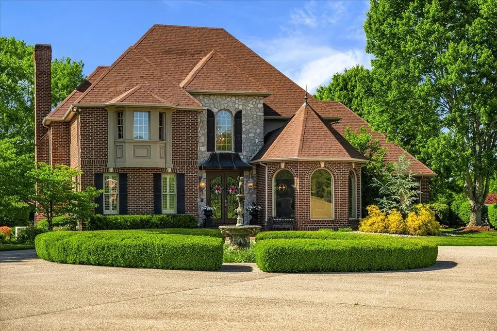 602 Cecil Wyatt Road Corbin KY 40701