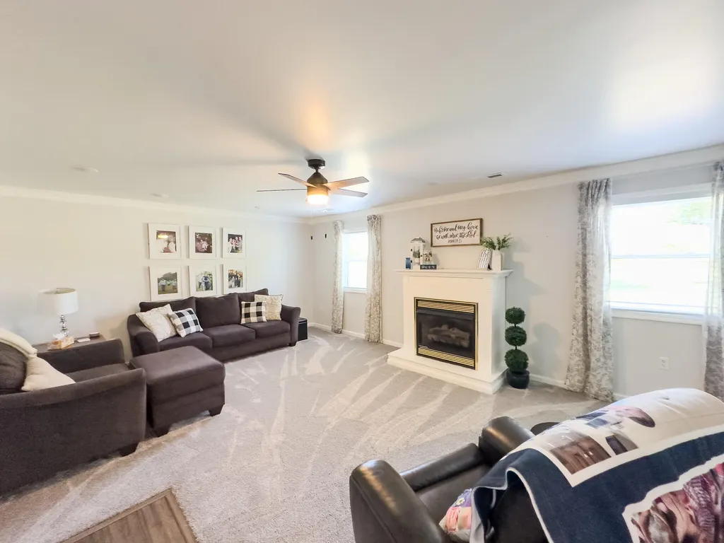 250 Peters Road Mckee KY 40447