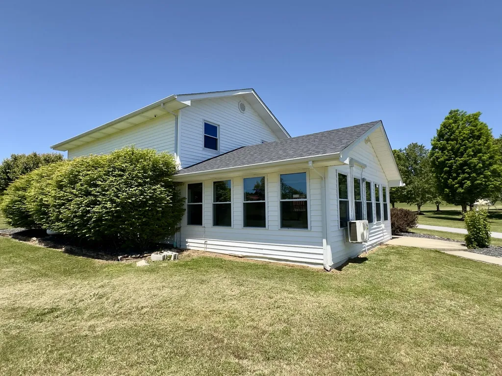 250 Peters Road Mckee KY 40447