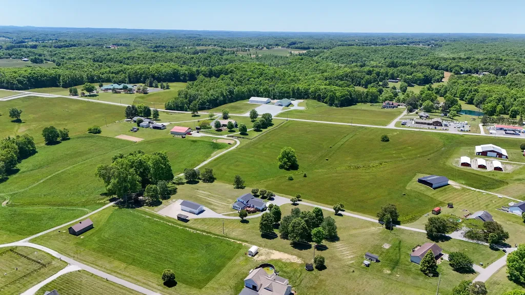 250 Peters Road Mckee KY 40447