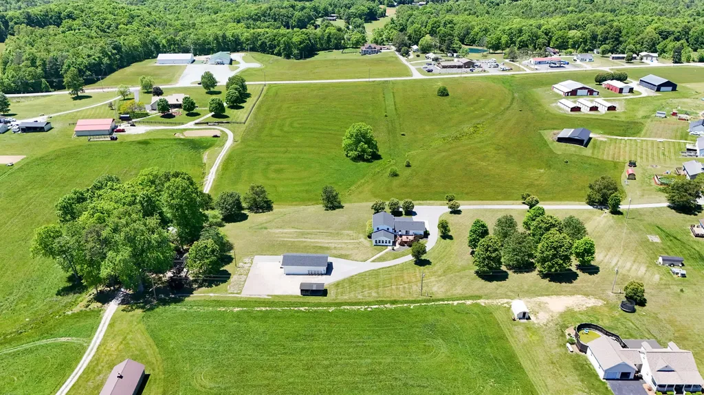 250 Peters Road Mckee KY 40447