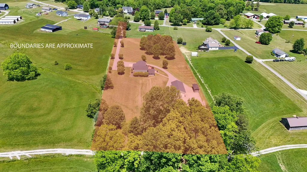 250 Peters Road Mckee KY 40447