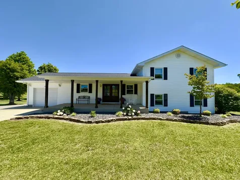 250 Peters Road McKee KY 40447