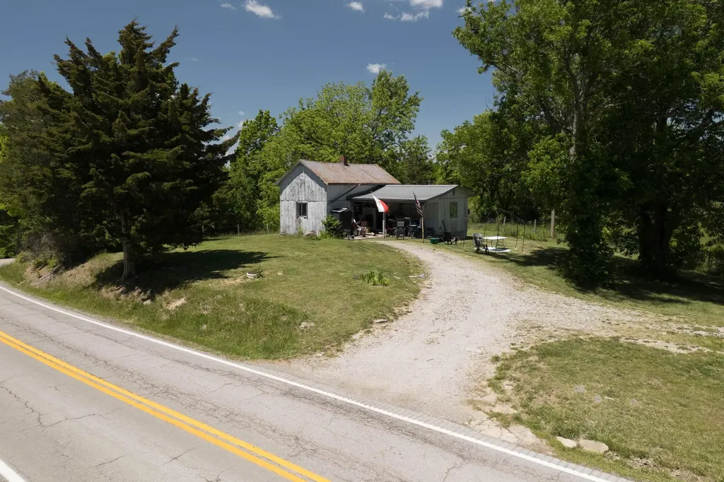 4686 Kentucky 356 Cynthiana KY 41031