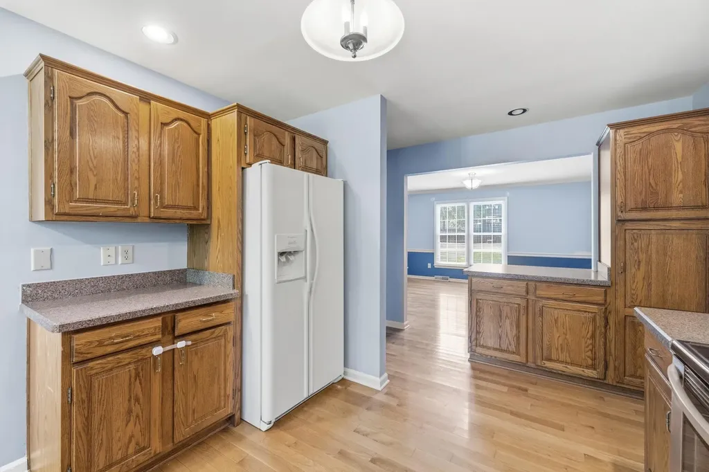 115 S Hill Road Versailles KY 40383