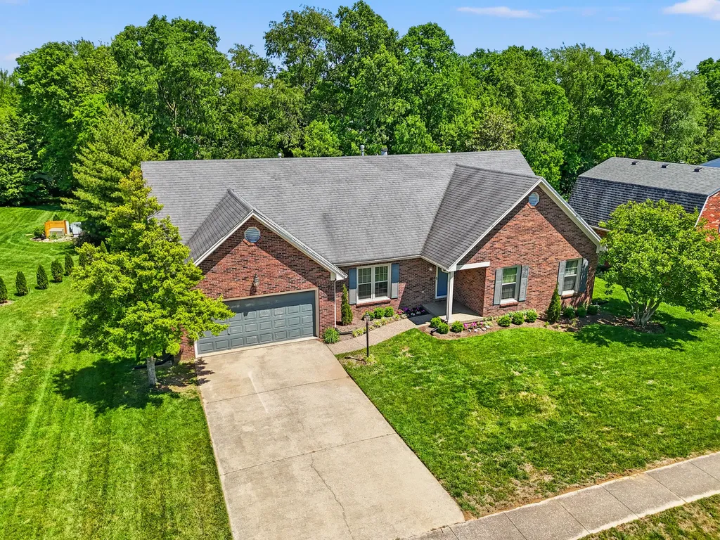 115 S Hill Road Versailles KY 40383