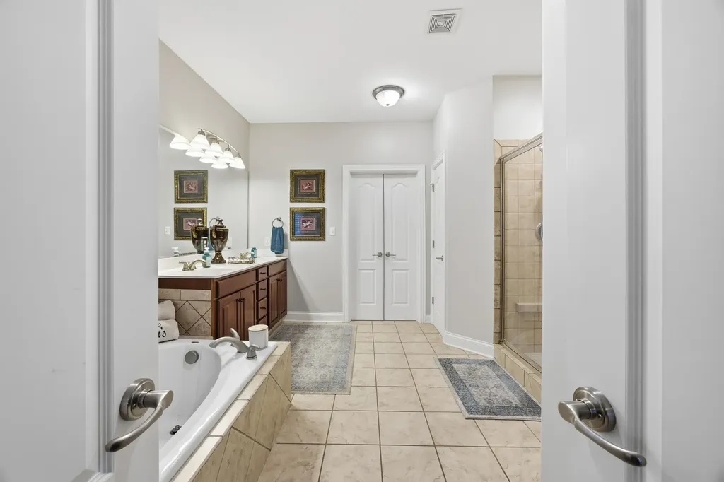 3869 Ormesby Place Lexington KY 40515