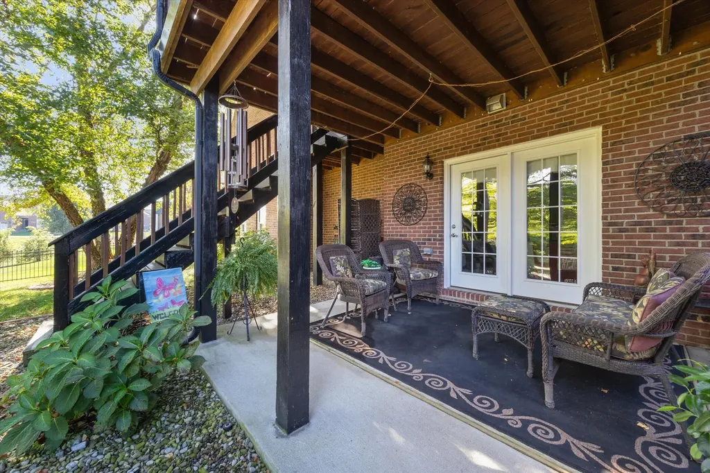 3869 Ormesby Place Lexington KY 40515