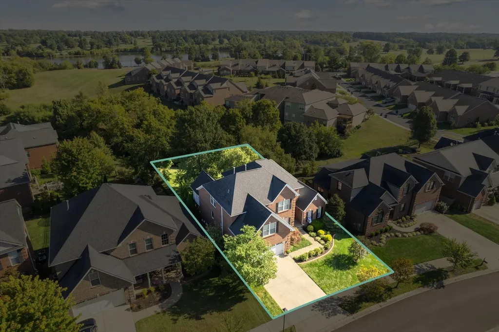 3869 Ormesby Place Lexington KY 40515
