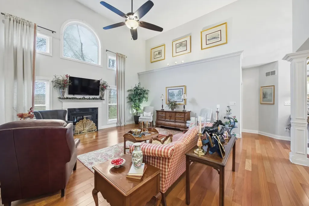 3869 Ormesby Place Lexington KY 40515