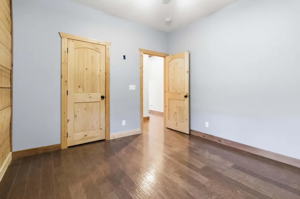 196 Cecil Smith Road Hustonville KY 40437