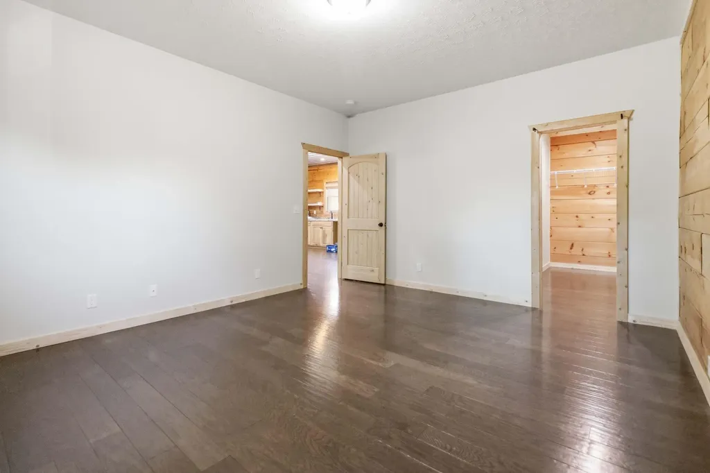 196 Cecil Smith Road Hustonville KY 40437