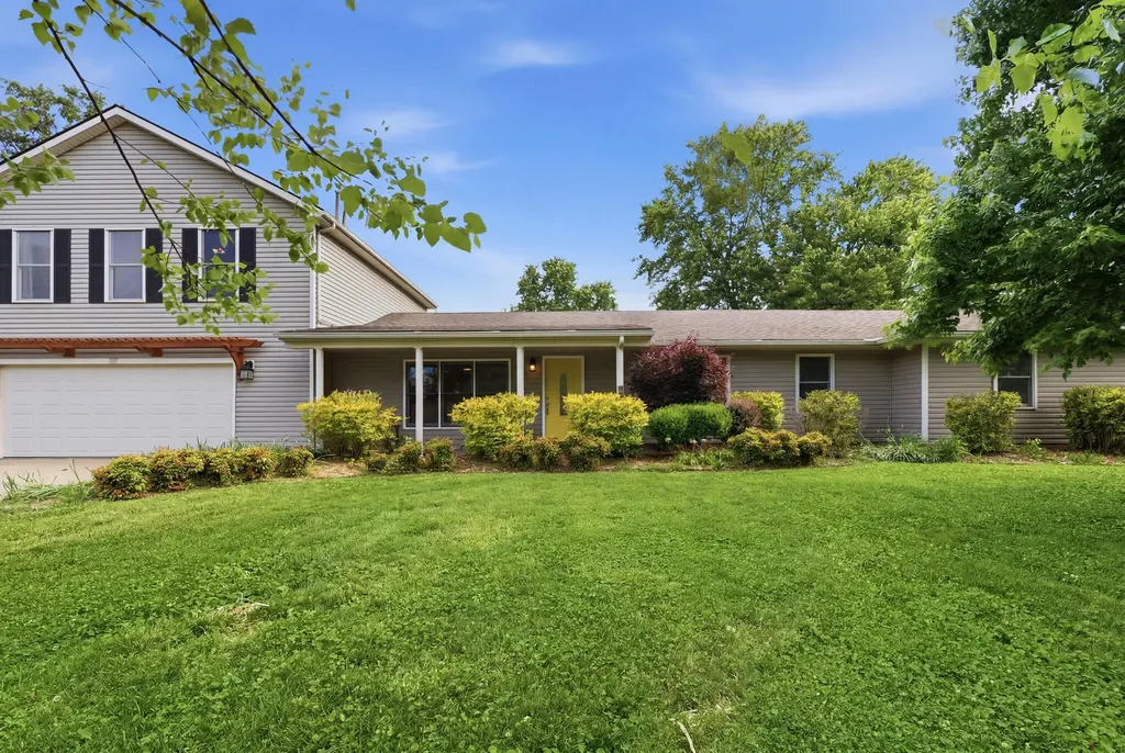 3028 Arrowhead Drive Lexington KY 40503