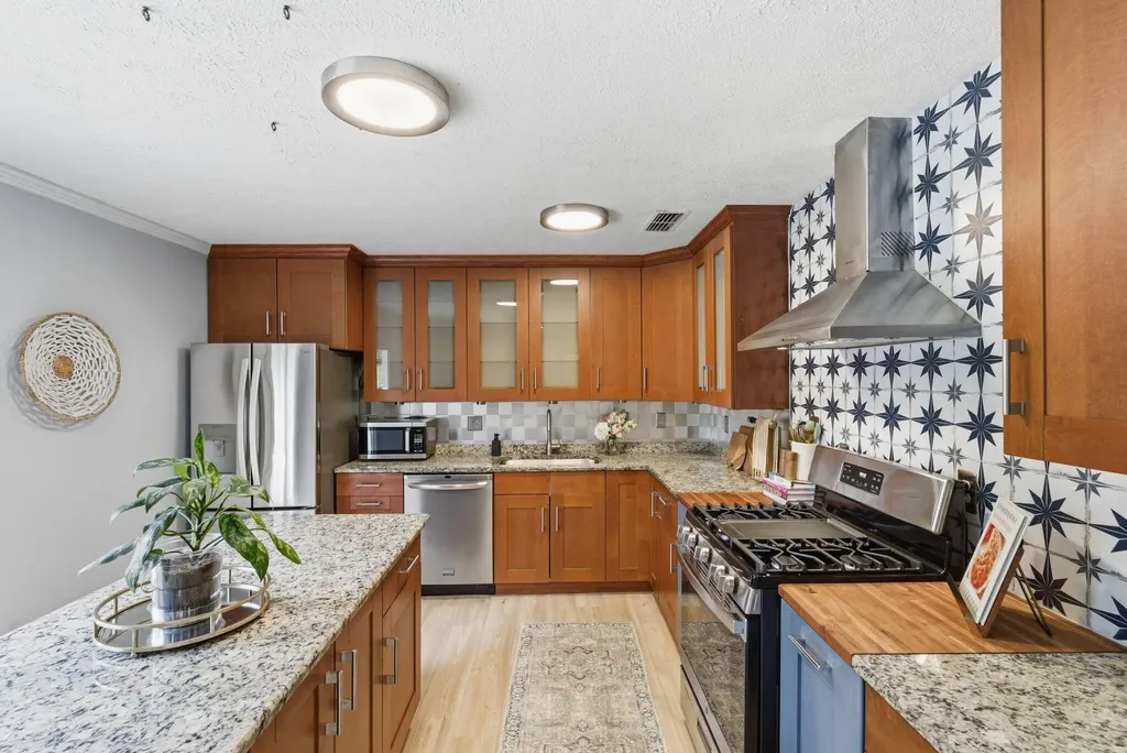 3028 Arrowhead Drive Lexington KY 40503
