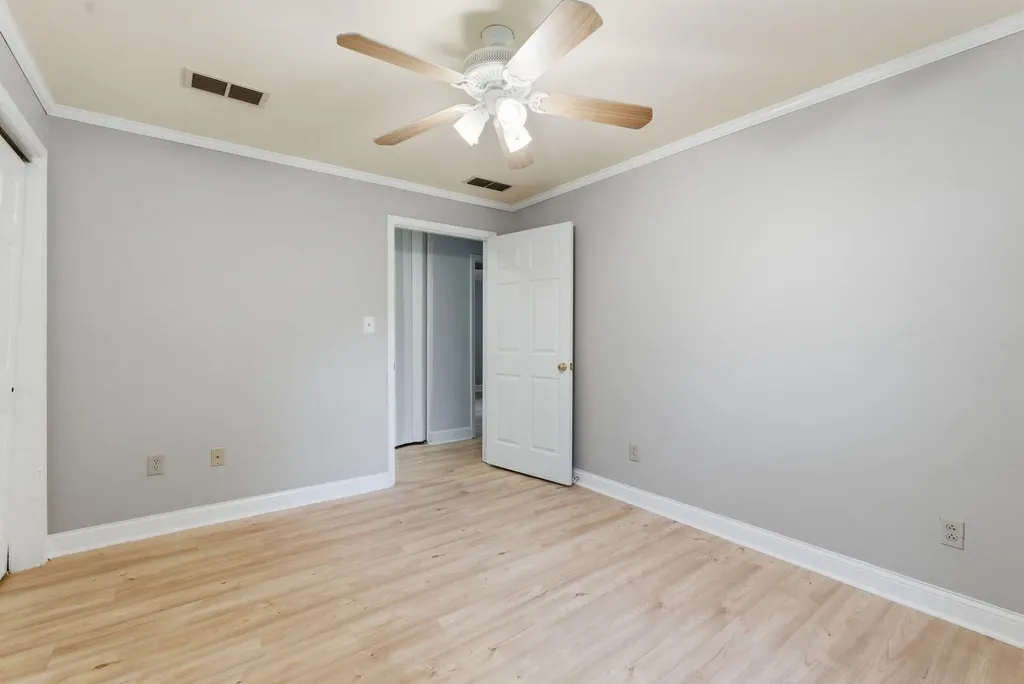 3028 Arrowhead Drive Lexington KY 40503