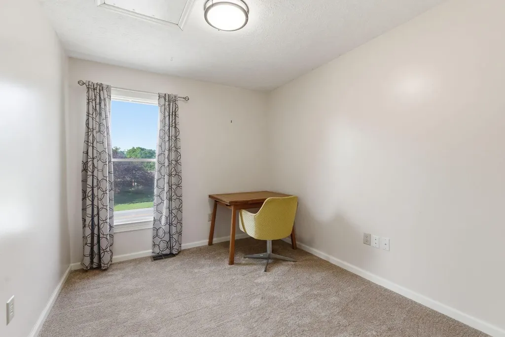 3028 Arrowhead Drive Lexington KY 40503