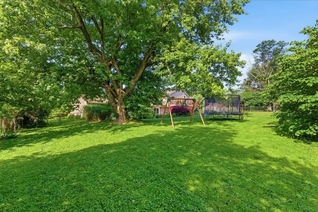3028 Arrowhead Drive Lexington KY 40503