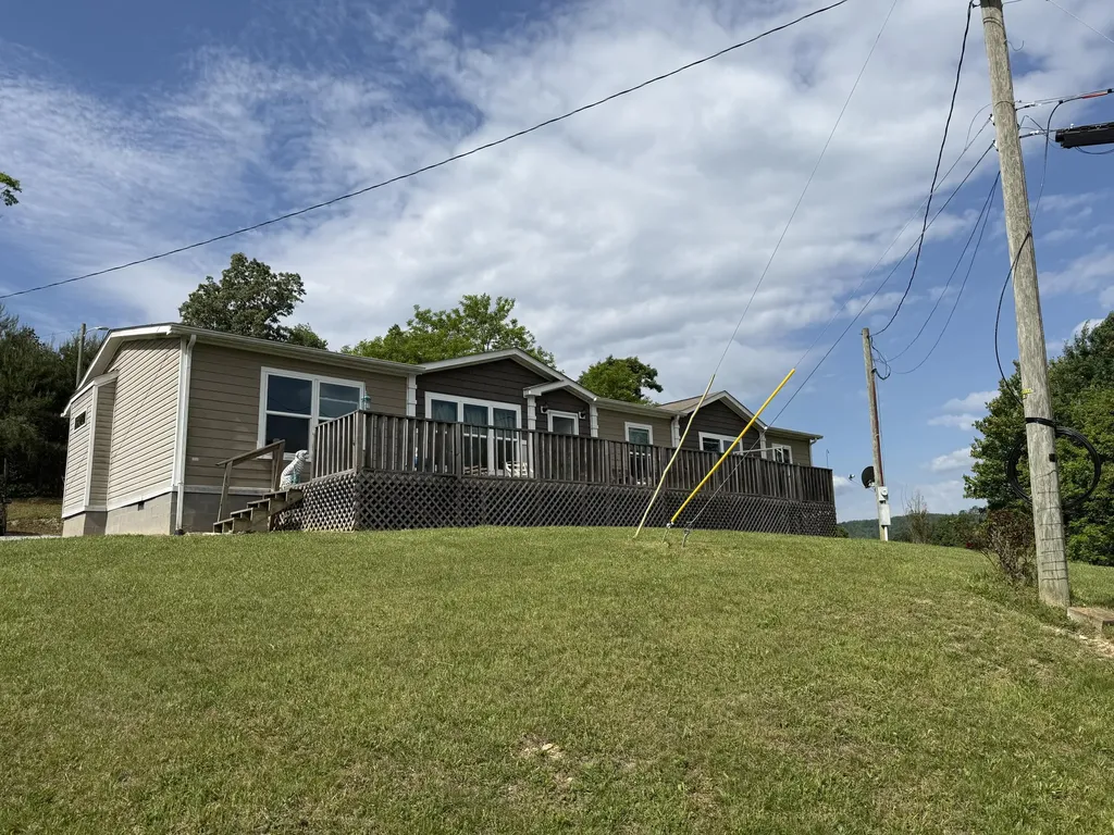 1729 Calico Road Berea KY 40403