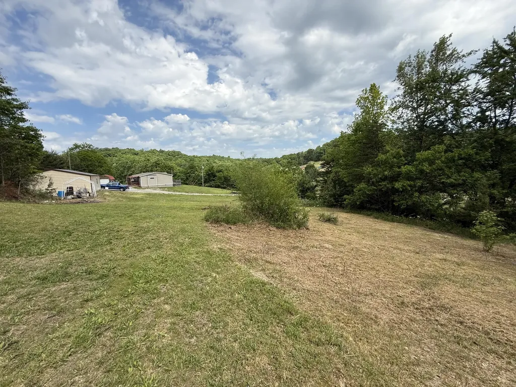 1729 Calico Road Berea KY 40403