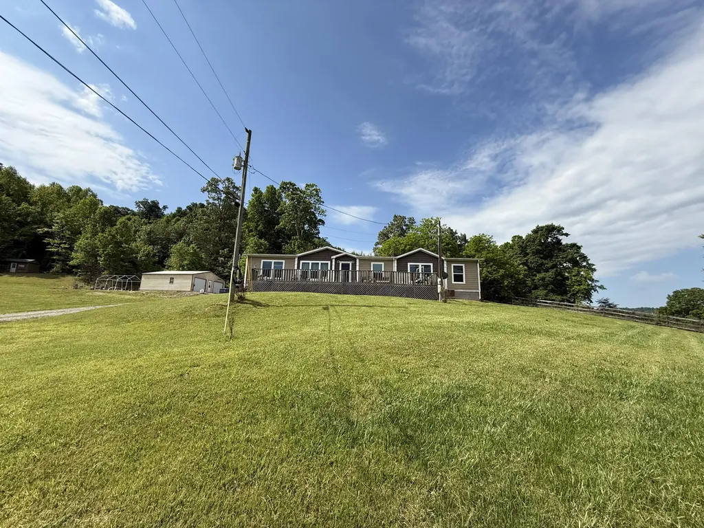 1729 Calico Road Berea KY 40403