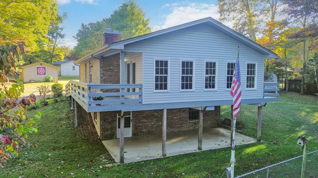 24 Beehive Lane Corbin KY 40701