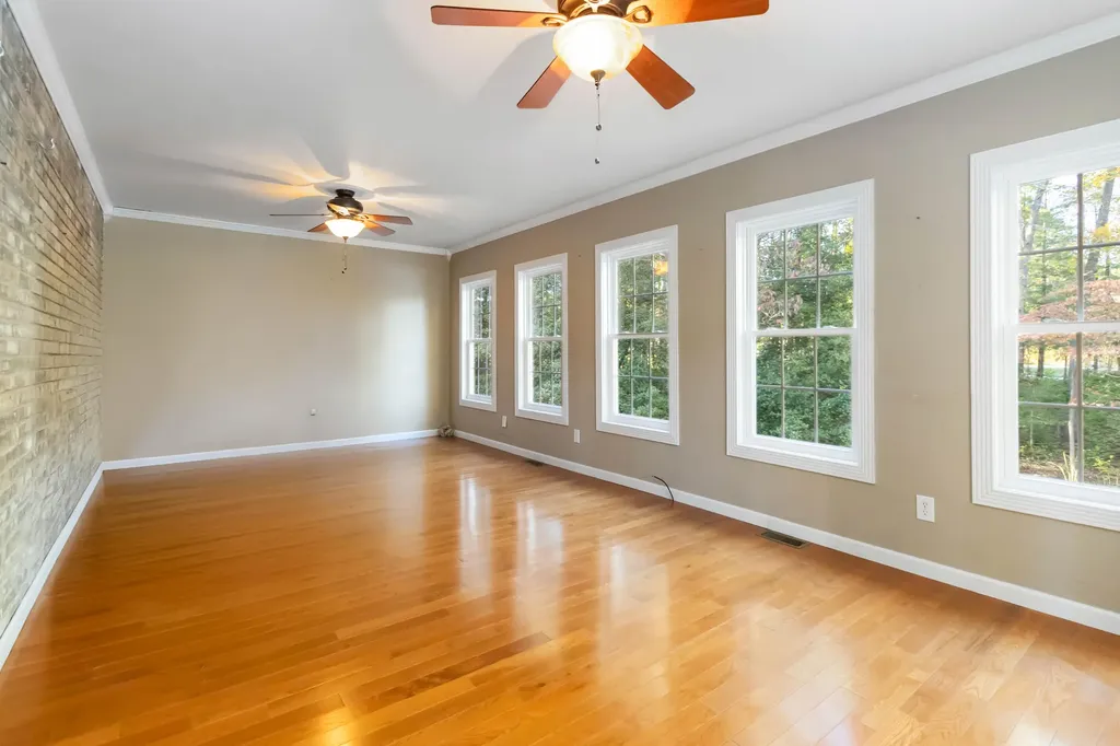 24 Beehive Lane Corbin KY 40701