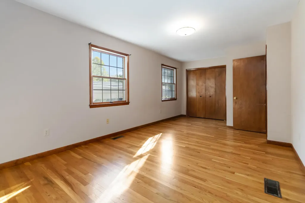 24 Beehive Lane Corbin KY 40701