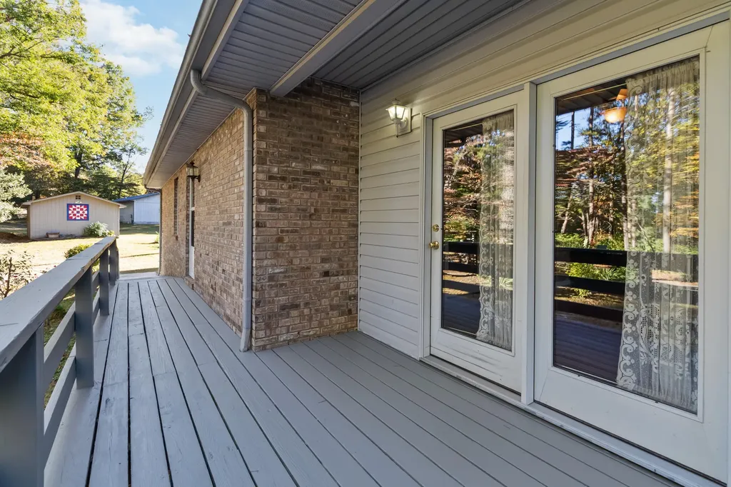 24 Beehive Lane Corbin KY 40701