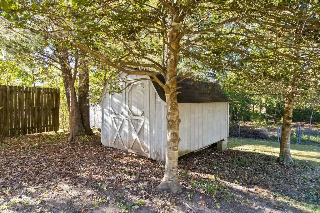24 Beehive Lane Corbin KY 40701