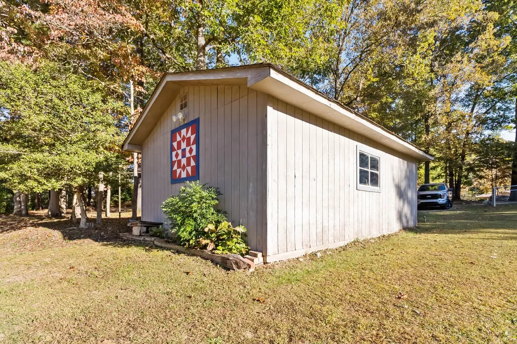 24 Beehive Lane Corbin KY 40701