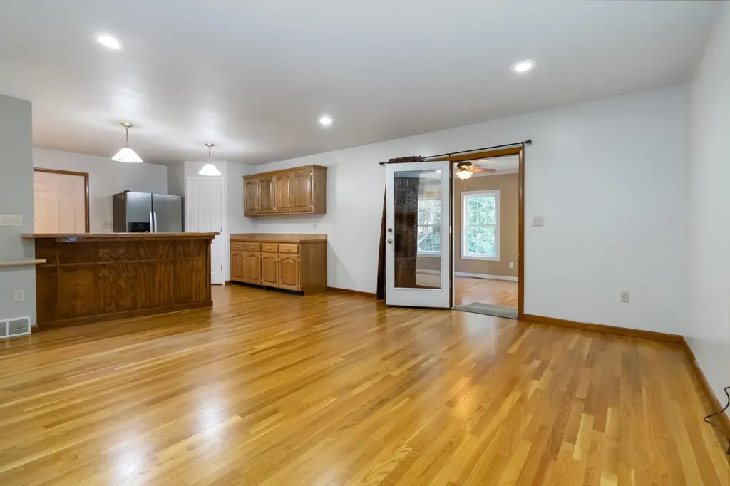 24 Beehive Lane Corbin KY 40701