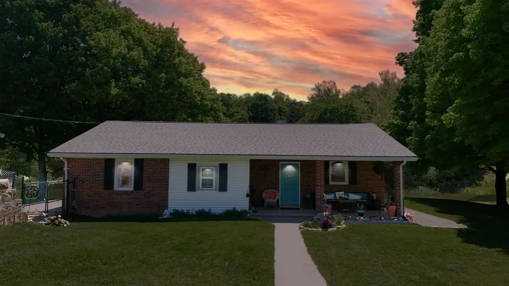 2481 Mccammon Ridge Road Mckee KY 40447