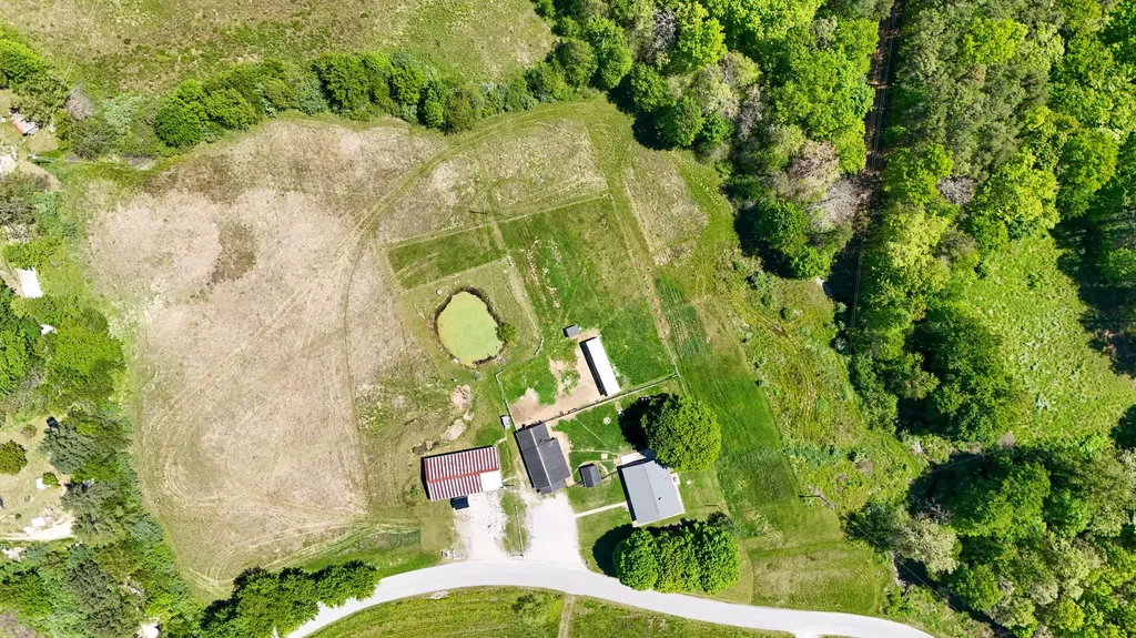 2481 Mccammon Ridge Road Mckee KY 40447