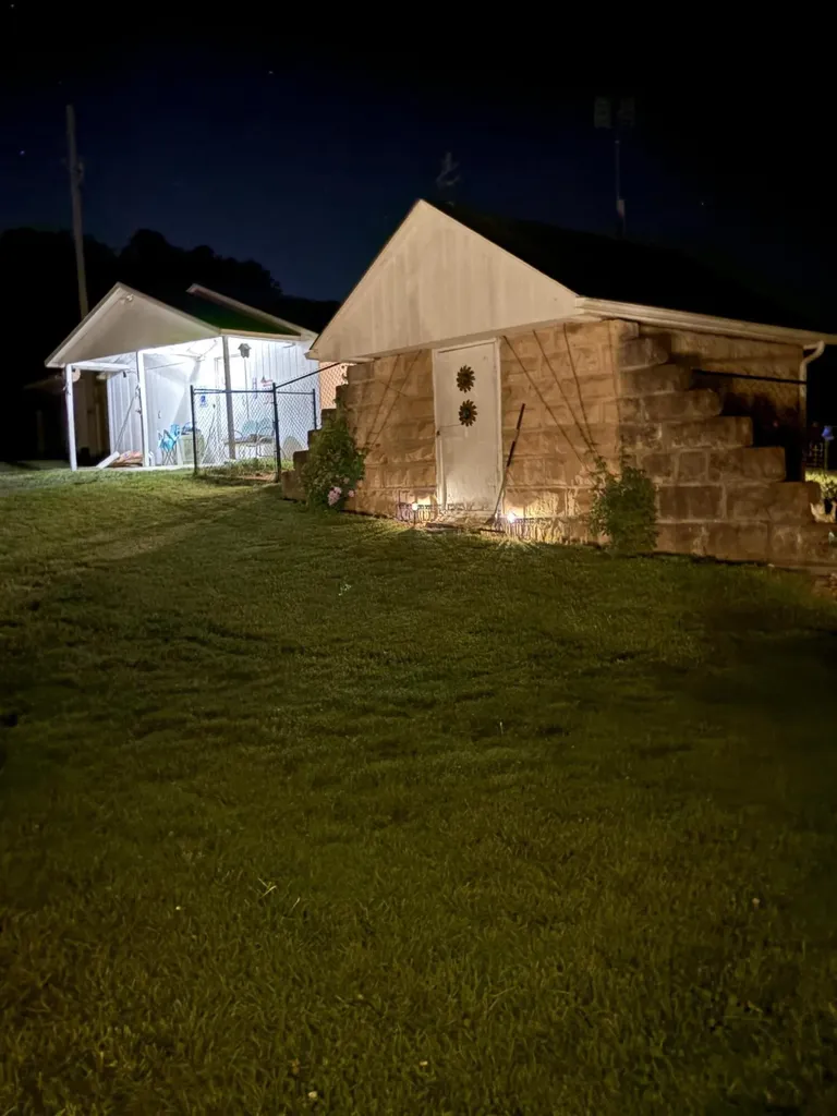 2481 Mccammon Ridge Road Mckee KY 40447