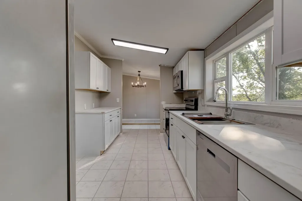 2555 Prewitt Pike Mt Sterling KY 40353