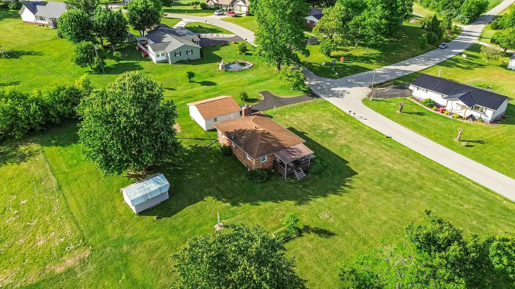 1571 Wyan Road London KY 40744