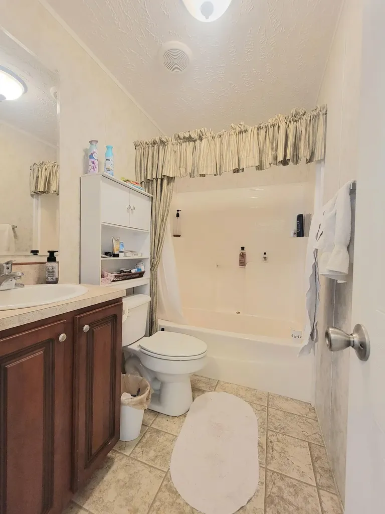 1775 Kingdom Come Creek Road Whitesburg KY 41858