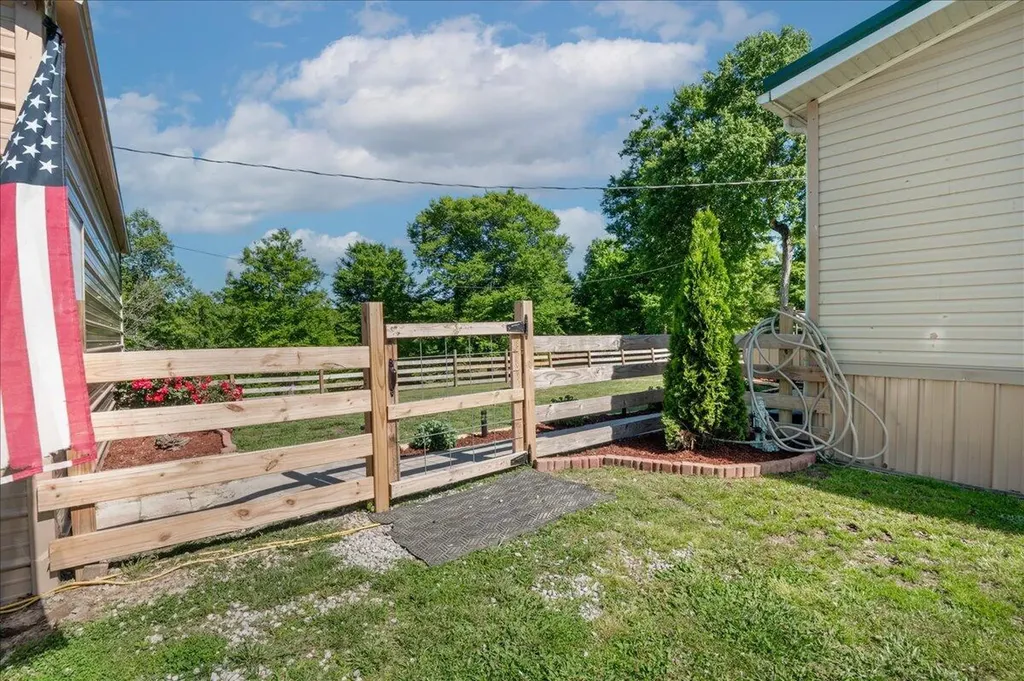 12149 E Highway 92 Williamsburg KY 40769
