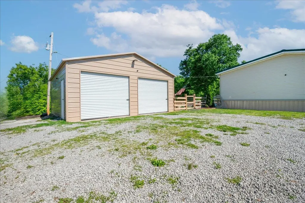 12149 E Highway 92 Williamsburg KY 40769
