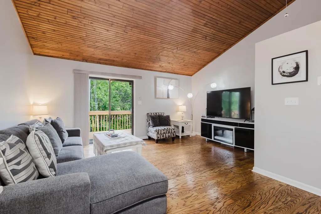 3613 Squires Woods Way Lexington KY 40515