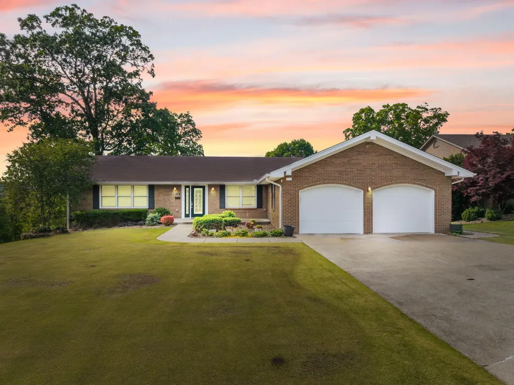 119 Holly Hill Drive Berea KY 40403