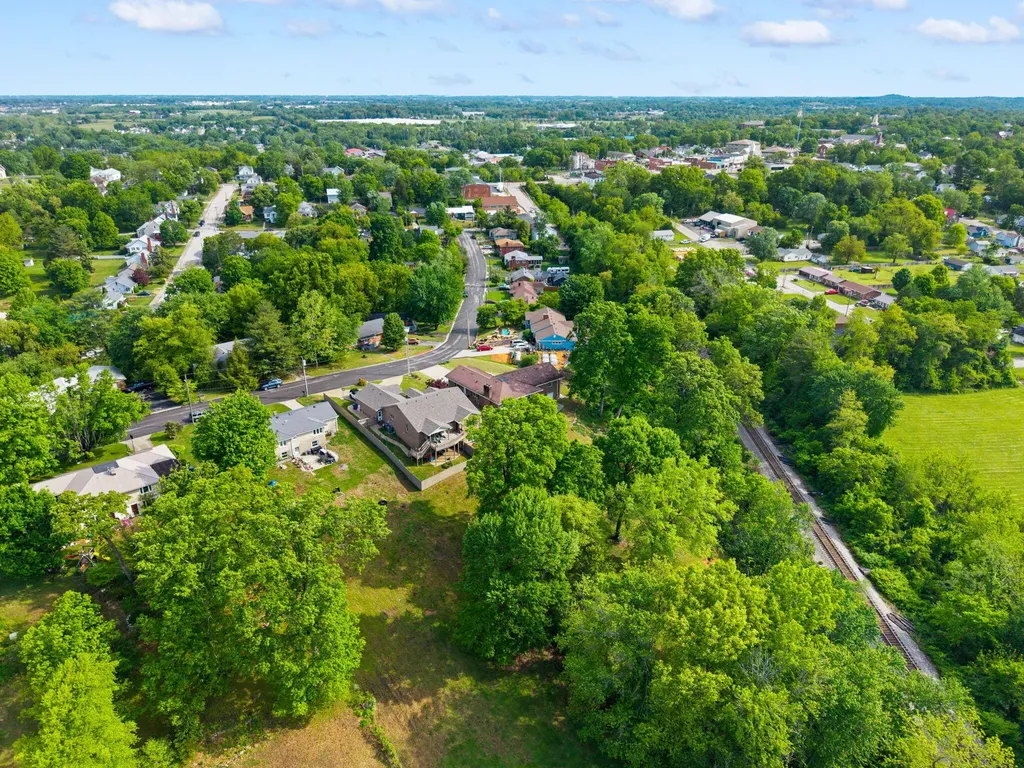 119 Holly Hill Drive Berea KY 40403