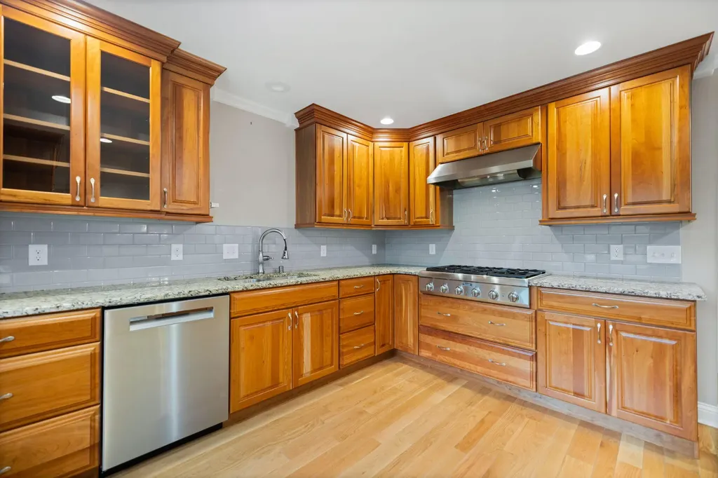 119 Holly Hill Drive Berea KY 40403