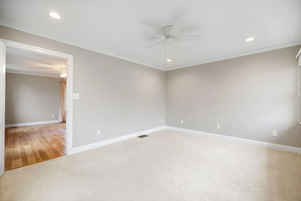 119 Holly Hill Drive Berea KY 40403