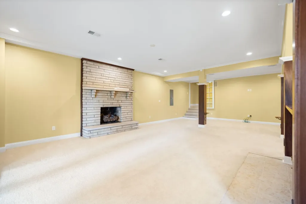 119 Holly Hill Drive Berea KY 40403