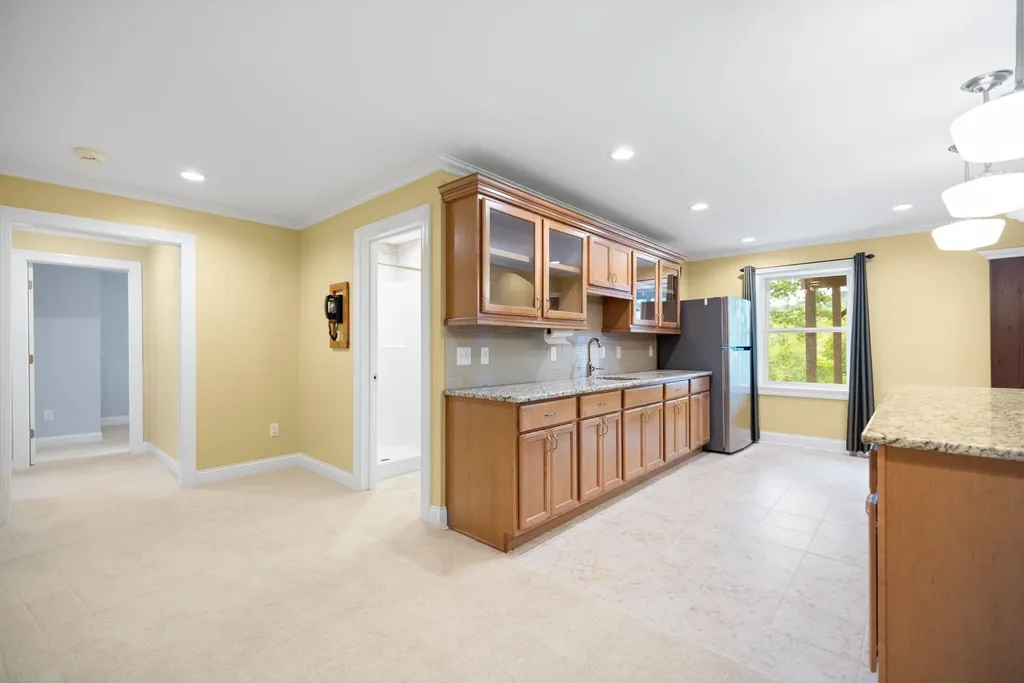 119 Holly Hill Drive Berea KY 40403