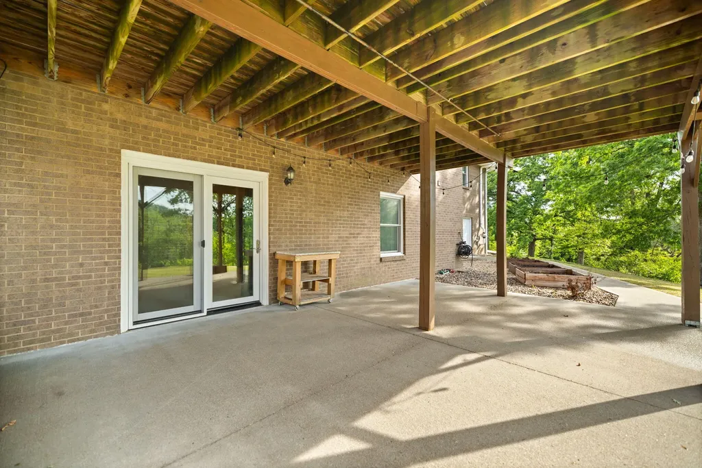119 Holly Hill Drive Berea KY 40403