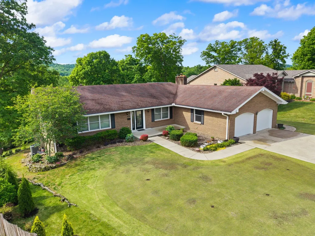 119 Holly Hill Drive Berea KY 40403