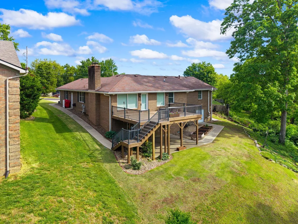 119 Holly Hill Drive Berea KY 40403